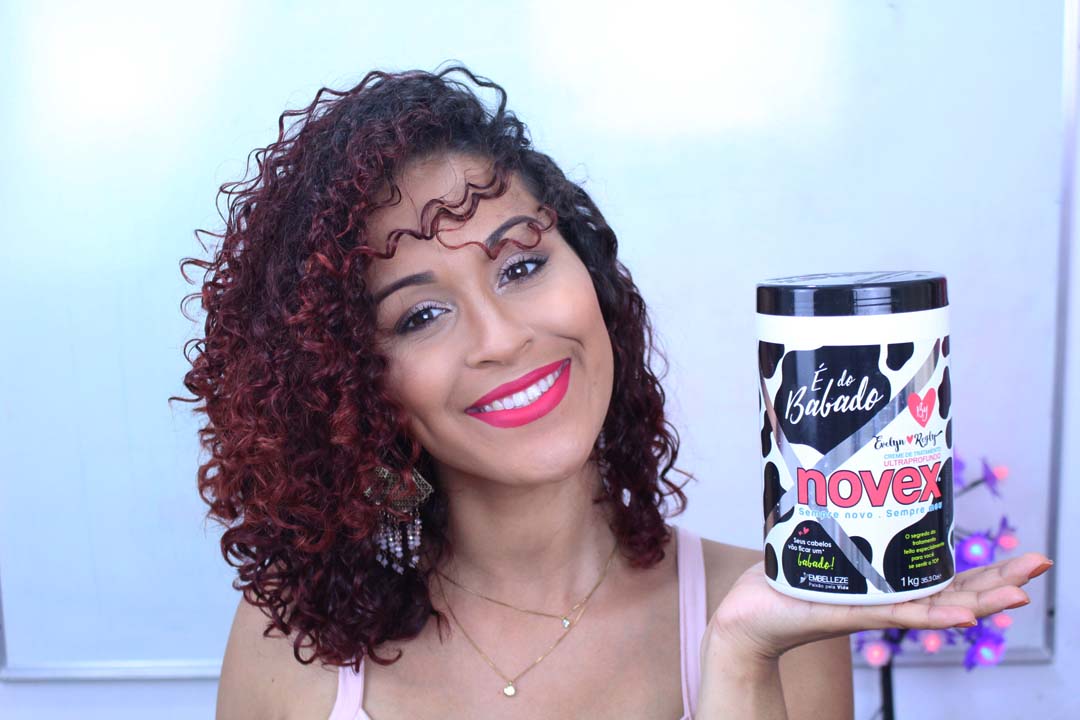 DAYSE COSTA,É DO BABADO,CREME DE HIDRATAÇÃO,EVELYN REGLY,EMBELLEZE,NOVE,CABELO CACHEADO,CURLY HAIR,CACHOS,RUIVA