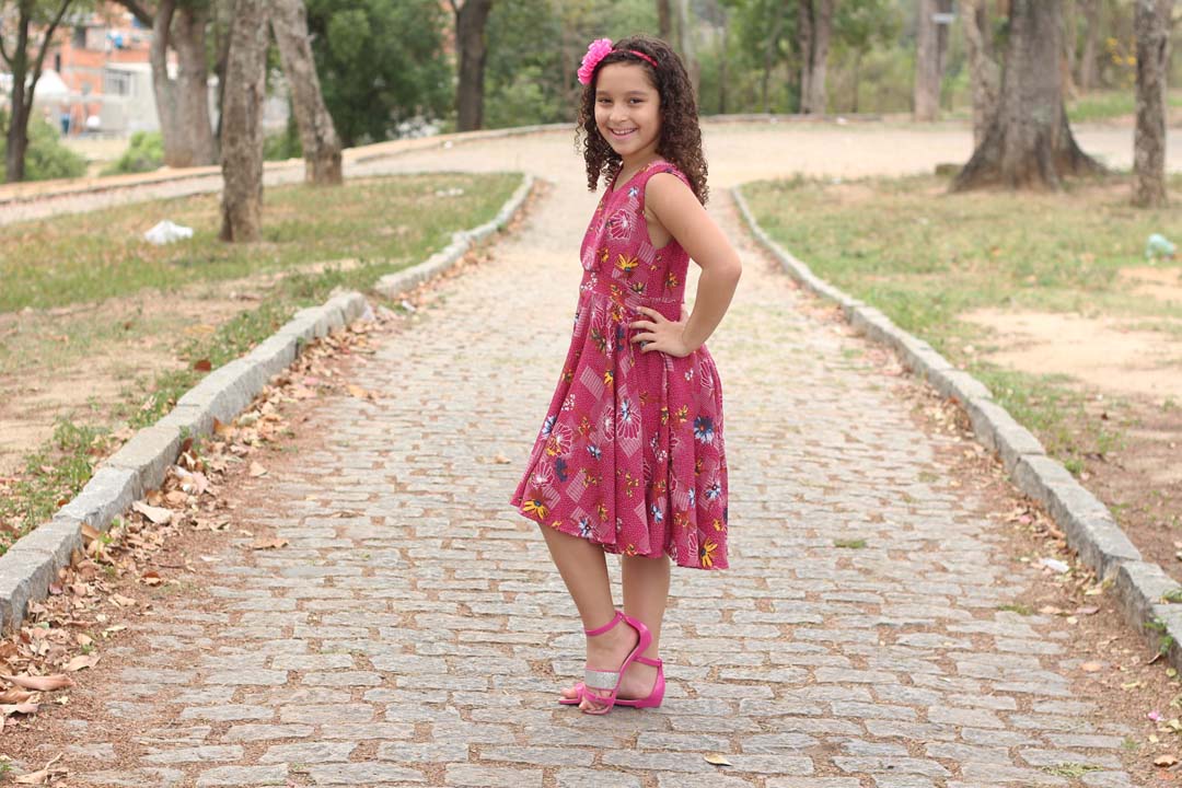 diy,dayse costa,vestido,vestido infantil,saia,saia godê,circle skirt,saia rodada,vestido fácil,vestido sem molde,como fazer vestido rodado,moda infantil,dress,vestido godê,especial dia das crianças,zíper invisível,