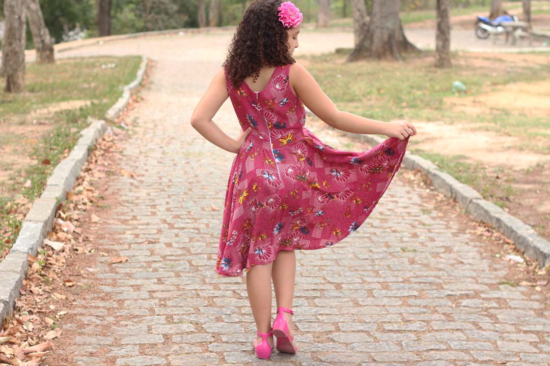 diy,dayse costa,vestido,vestido infantil,saia,saia godê,circle skirt,saia rodada,vestido fácil,vestido sem molde,como fazer vestido rodado,moda infantil,dress,vestido godê,especial dia das crianças,zíper invisível,