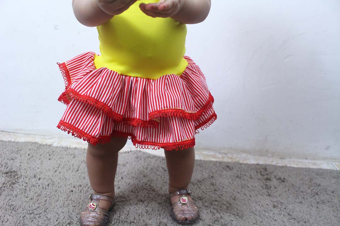 dayse costa,festa junina,são joão,body,roupa de bebê,body infantil,body de bebê,body com saia para bebês,como costurar malha,modelos de roupa para bebê,