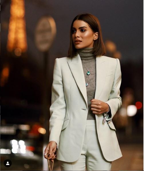 camila coelho,blazer branco,look minimalista, alfaiataria